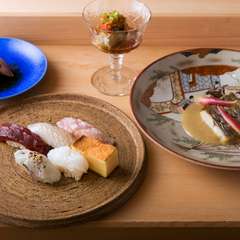 富山の四季を味わえる、季節ごとのネタが充実