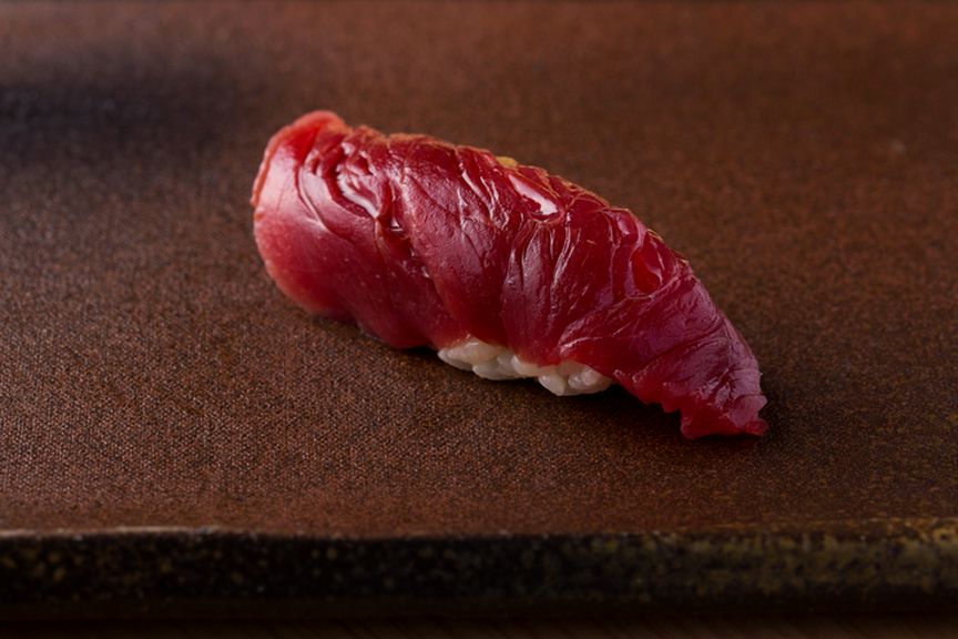 大間のはえ縄漁船で揚がった『赤身』