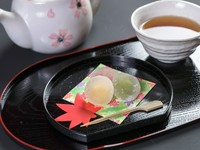 季節ごとに色々なデザートが登場します。

只今のデザート
★信玄アイス
あの有名な信玄もちをイメージしたデザートです。食後にさっぱりどうぞ。