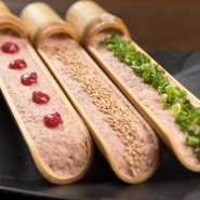 ひと品ひと品、手づくりで提供している『特製つみれ』。
お肉には「もとぶ牛」や「あぐー豚」を使用、奥深い味わいを満喫できます。