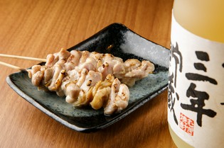 『もも』には、熊本の銘柄鶏「肥後赤鶏」で旨味たっぷり