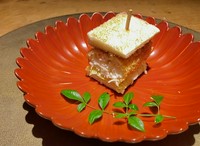 名残のズワイガニのカツサンド
～蟹味噌辛子マヨネーズ～

濃厚な蟹味噌ソースとサクッと揚がったズワイガニのフライ
もう一つ食べたくなる後引く美味しさ

※4月のコースのみのお料理となります。