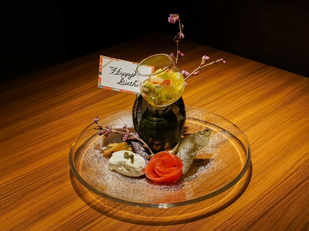 デザートプレート（メッセージカード付き）※写真は一例です。