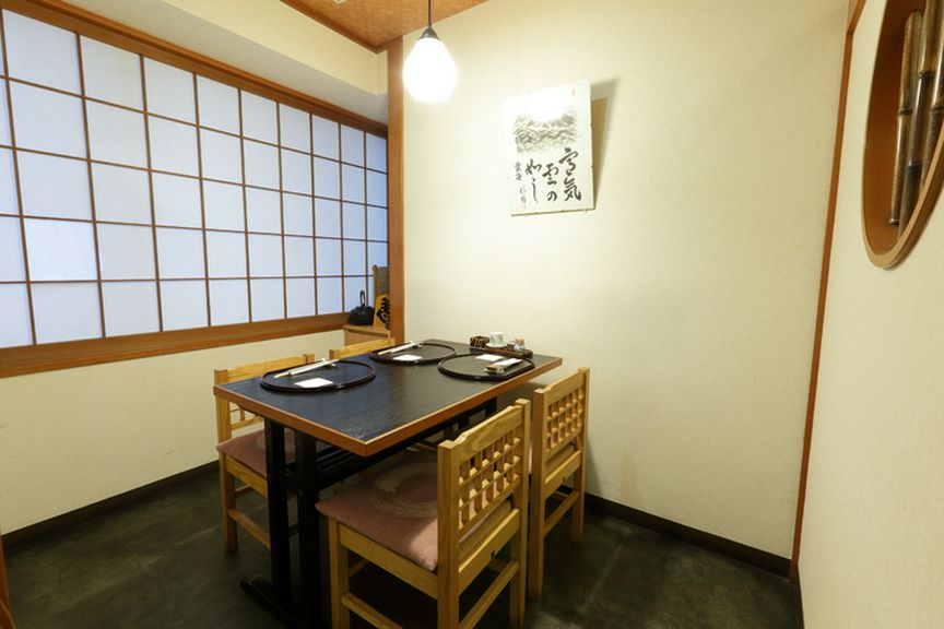 周りを気にせずゆっくりとできる雰囲気の個室