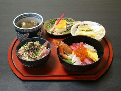 【全５品】魚メインの人気メニューと５種の海鮮を含めた海鮮丼『五輪丼コース』