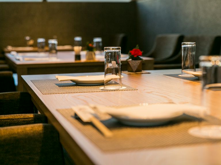 【個室×コース料理】法事など慶事のお食事会に