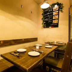 カジュアルな接待や会食など、ビジネスシーンのご利用も多い店