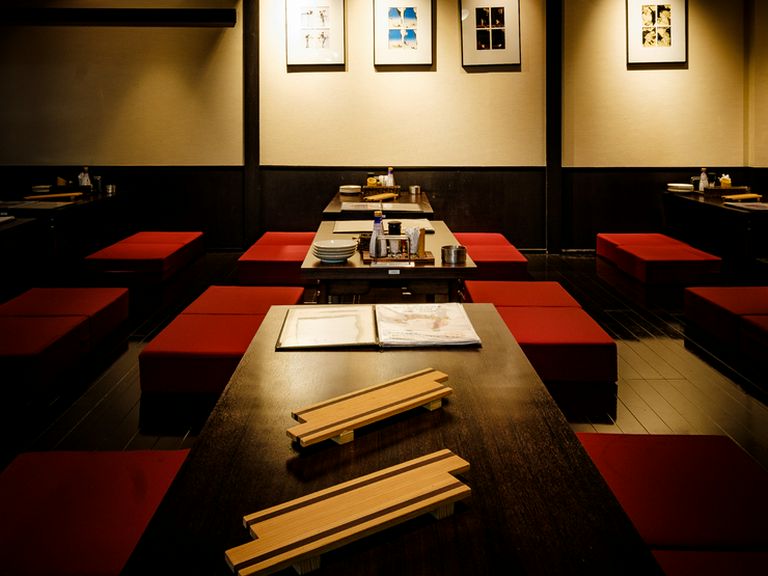 忘年会に使える飲み放題付きご宴会コースは3500円〜!下見にも!