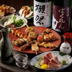 こだわりの逸品が揃う贅沢なコースに、厳選した銘柄日本酒8種類の飲み放題をプラスした特別プランです。
