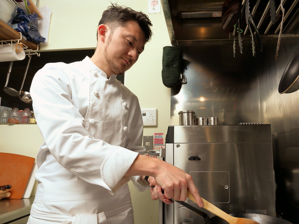 「気取りすぎず、丁寧に」をモットーに、温かみのあるおもてなし