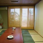 プライベートな空間を確保した個室は、大切な顔合わせやご商談などにご利用ください。