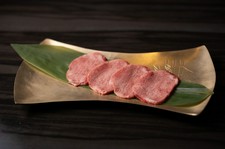 手軽に宮崎牛を味わえる、お得なコース