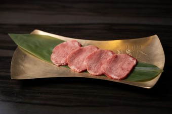 手軽に宮崎牛を味わえる、お得なコース