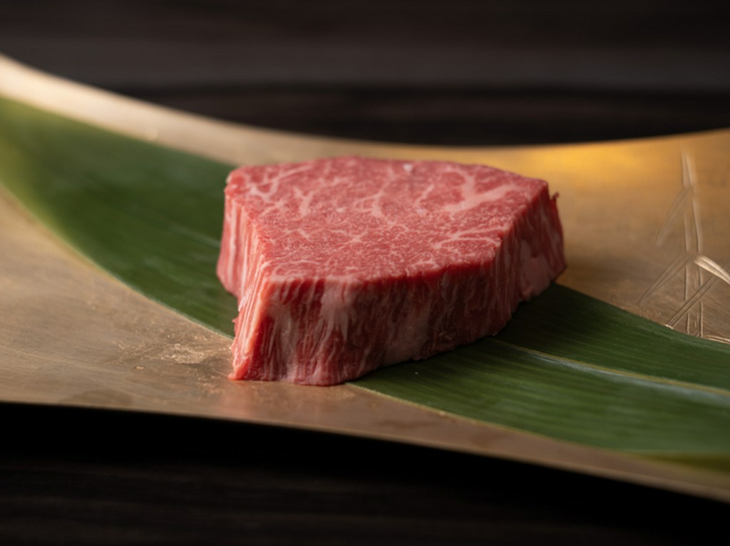 幻の神戸牛の高級部位であるヒレを堪能できるコース