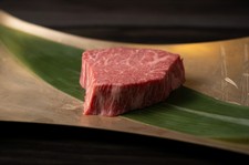 幻の神戸牛の高級部位であるヒレを堪能できるコース