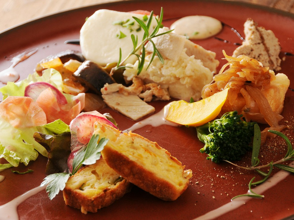 前菜の盛り合わせ