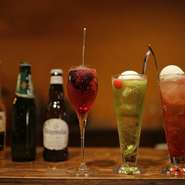 フルーツポンチのカクテルや、タピオカのカクテル・クラッシュアイスのカクテルもお作りできます！