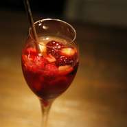 カシス・いちご・ブルーベリー・ラズベリーがたっぷり！