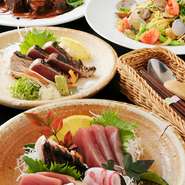 各種ご宴会から、お食事、女子会、接待、各種2次会 等に最適な様々なコースをご用意。毎日変わる旬食材を使った、利他食堂ならではの献立と豊富なドリンクを肴に楽しい時間をお過ごし下さい。