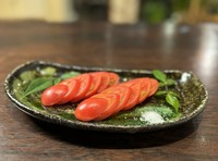 12月~2月頃の旬ものです。おかざき農園さんはとっても愛情深い生産者さんで、トマト一つが愛とエネルギーに満ち溢れています♪糖度だけでなく、しっかりとした酸味も大切ですよねフルートトマトは。