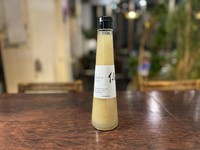 原材料：米油,米酢(国産純米)、天日塩(高知県産)、玉葱(北海道産)、にんにく(高知県産)、粒マスタード(仏産)、甜菜糖(北海道産)、白胡椒

■内容量：200ml
■保存方法：要冷蔵
■賞味期限：60日