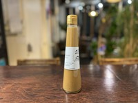 原材料：米油,米酢（国産純米）、醤油(国産小麦・丸大豆・平釜塩)、甜菜糖(北海道産)、玉葱(国産)、白胡麻、にんにく(高知県産)

■内容量：　200mℓ
■保存方法：要冷蔵
■賞味期限：60日