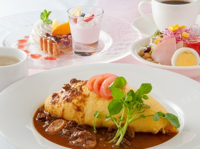 【錦山CC謹製】日高村のトマトを使った絶品オムライスが人気！