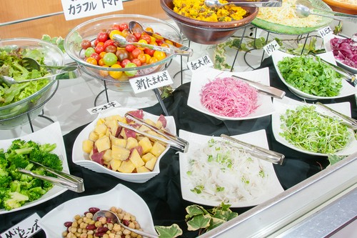 イベント限定のサラダビュッフェ