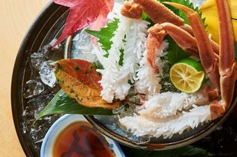 ズワイ蟹のお刺身