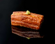 ワンランク上の鮨おまかせコースです