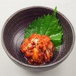 タラの胃袋の塩辛です。食感がコリコリ、プチプチの良い感じです。お酒のアテに最高です。