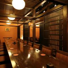 最大32名までの宴会を受け付けております