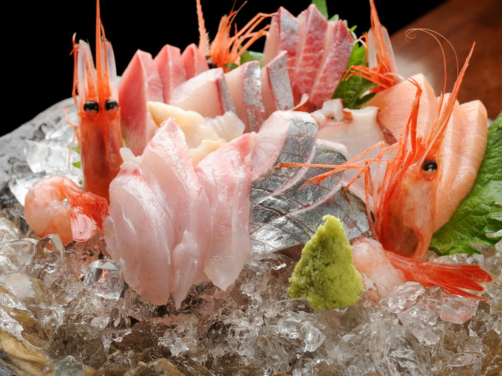 日ごと変わる海の幸を、料理長の目利きで厳選している『刺身盛り合わせ（1人前）』
