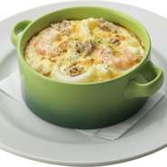 ル・トロワで選ぶ、母の日ギフト！ 贈り物に、日頃の感謝を込めて

『あつやき玉子サンド』
店内で焼き上げる、ふんわりふわふわの厚焼き玉子を人気のパン屋「おかめや」の食パンでサンドしました。しっとりとしたパンの食感と玉子の美味しさを存分に味わってください。

760円