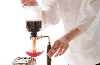 たっぷりゆったりと。心落ち着くお茶、珈琲、上質な抹茶や煎茶