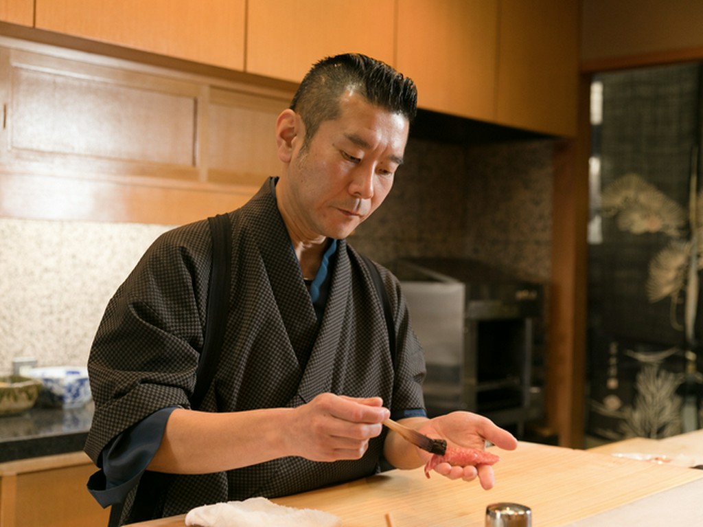 お客様のことを考えてベストなタイミングでお料理をお出しします