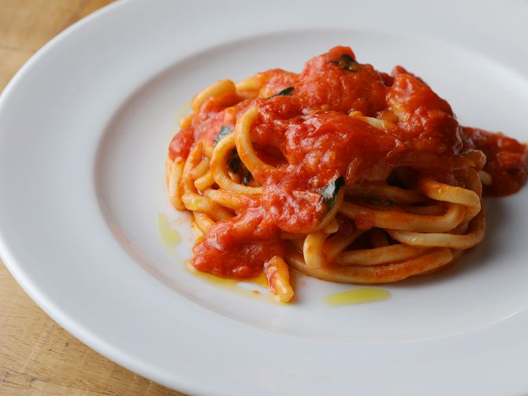 上賀茂トマトのポモドーロで食す、トスカーナの郷土料理