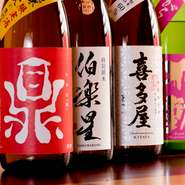 グランドメニューでは料理とよく合う日本酒がラインナップ。季節のお酒や月ごとにおすすめの厳選されたお酒が、隠し酒として7種類ほど用意されています。興味がある方は店主にお尋ねてみては。 