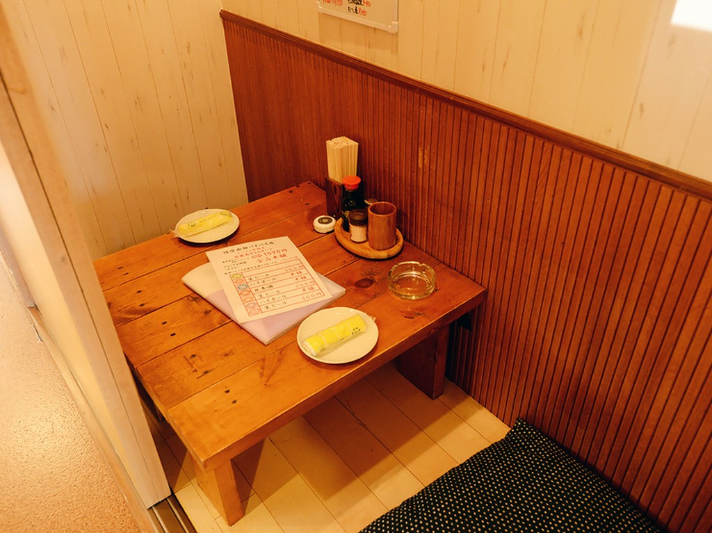 二人だけの時間をゆったりと過ごせる完全個室