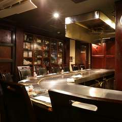 贅沢なディナーコースは、西新宿での接待や会食にぴったり