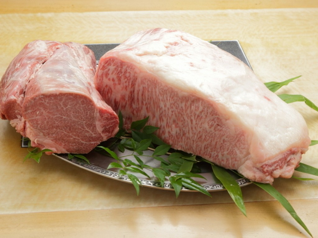 最高級の黒毛和牛を使用　目と舌で味わう極上の鉄板焼き