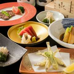 洗練されたサービスと空間、そして繊細なお料理をご提供致します