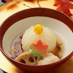 季節感たっぷりの料理で、旬の美味しさに出合う