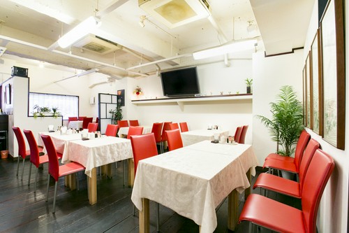 高級感のある雰囲気ながら、料理はリーズナブルなお値段