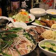 当店名物牛タン入りのモツ鍋を、飲み放題付でお楽しみ頂けます！今年絶対食べて欲しい自慢のコースです