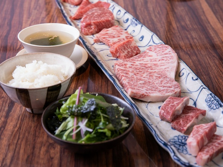 焼肉 嘉 京都丸太町店 四条河原町周辺 寺町 焼肉 のコース料理メニュー ヒトサラ 焼肉 嘉 京都丸太町店 四条河原町周辺 寺町 焼肉 のコース料理メニュー ヒトサラ