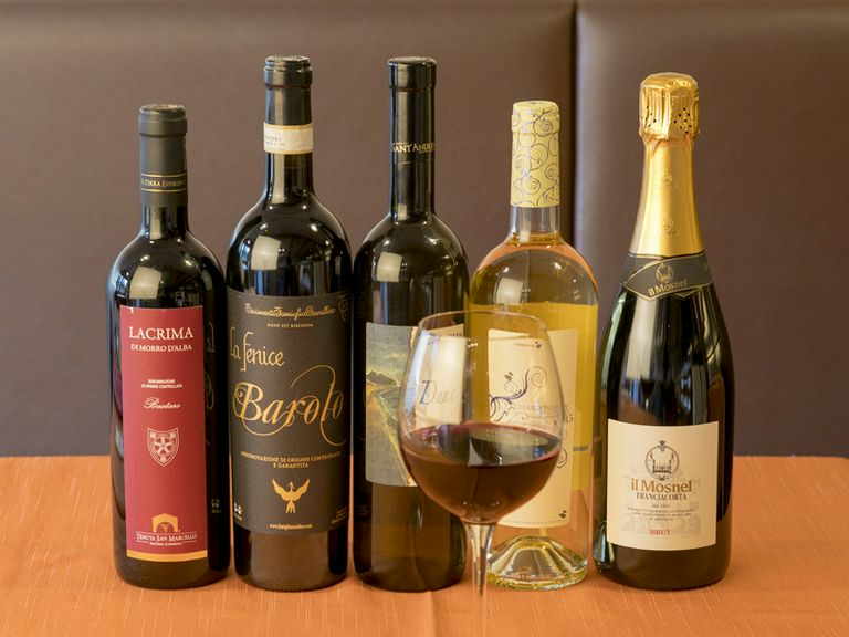 グラスワインが豊富! グラスワインはハーフにも出来る