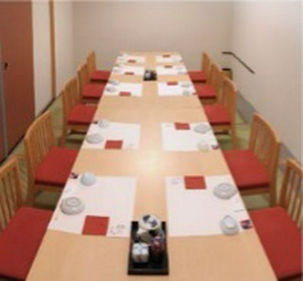 接待や大切な方との会食に最適な個室を用意