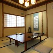 二階個室（茶室）二階個室（桐）※個室料3,300円（税込）を頂戴いたします。