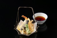 ランチメニューにおつけできます。